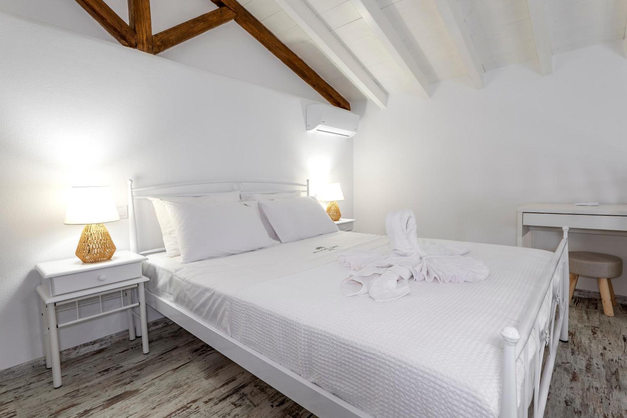 Villa Del Capo Suites Rhodes City エクステリア 写真